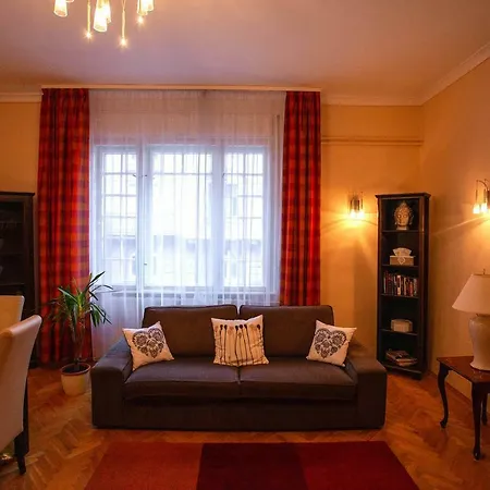 Riverdale Apartment Budapest