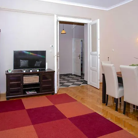 Riverdale Apartment *